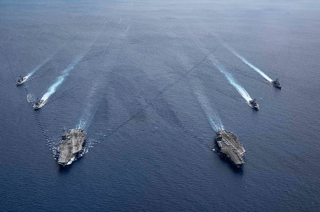 U.S. Navy aircraft carriers conduct South China Sea drills