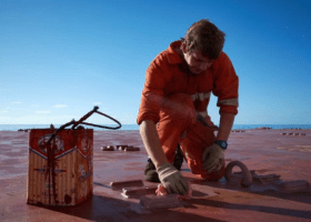 Maersk calls for action as stranded seafarers rise to 400,000