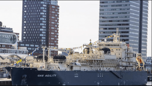 World’s largest LNG bunkering ship arrives Rotterdam - Ships & Ports