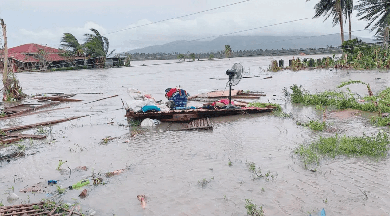 12 fishermen missing in Philippines typhoon