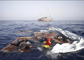 13 migrants drown off Tunisian coast