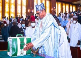 Buhari presents 2021 budget to National Assembly