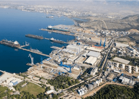 Greece puts Hellenic shipyards on sale