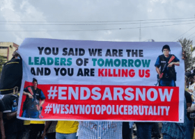 VIDEO: #EndSARS protesters block port, sack Customs in Lagos