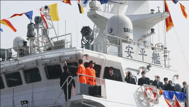 Taiwan commissions new coast guard vessels