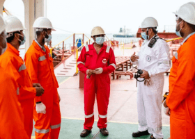 Owners, charterers join forces to end crew change crisis