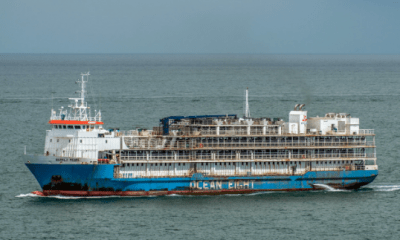 Australia slams two-year ban on livestock carrier