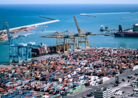 U.S. piles pressure on container carriers to ease port congestion