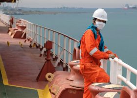 Seafarers exempt from UK COVID travel quarantine rules