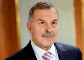 Leading Greek shipowner John Angelicoussis is dead