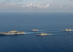 China expels U.S. warship from South China Sea