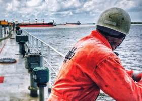 Brazil bans foreign crew from disembarking at its ports