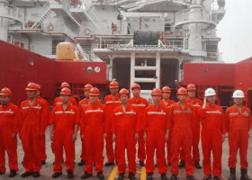 China reaps big from COVID-19 as crew onboard international vessels top 120,000