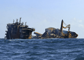 Sri Lanka probes possible oil slick off sinking ship