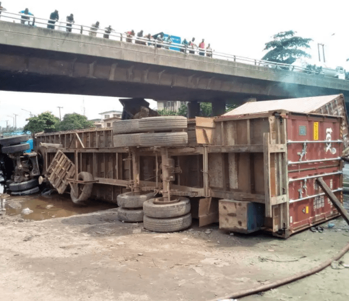 Dozing truck driver causes accident in Apapa 