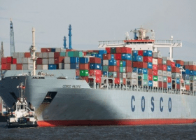 COSCO Shipping orders 10 containerships for $1.5b