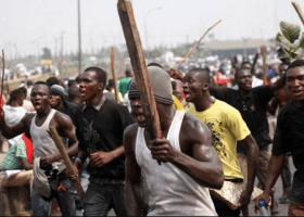 Sporadic shooting as police battle area boys at Tin Can port