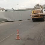 Container falls off truck, blocks road in Apapa port 