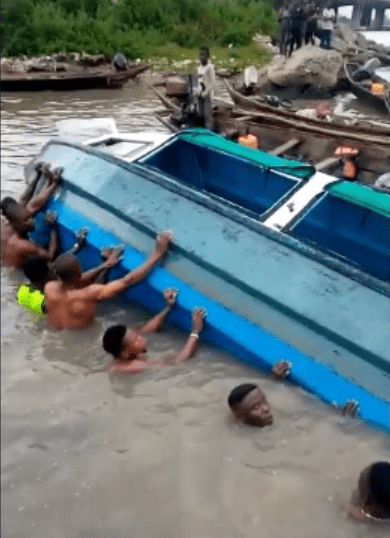 One killed, 16 rescued as boat capsizes in Lagos