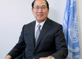 Kitack Lim