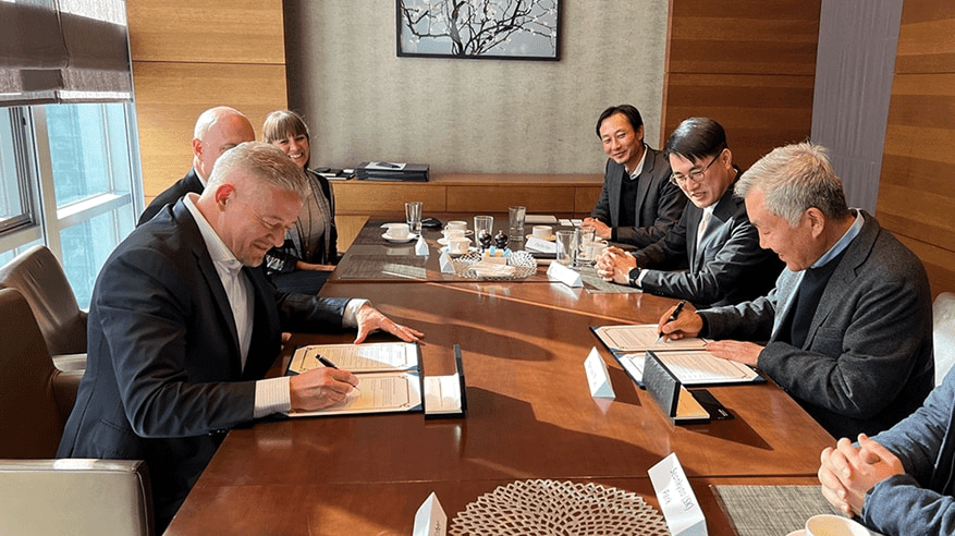 Maersk secures logistics deal with global furniture company