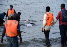 Seven killed in Niger boat accident 