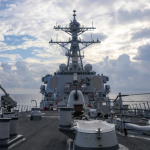 China wards off U.S. warship in South China Sea 