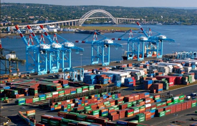 Congestion hits Port of New York and New Jersey amid COVID-19 spike