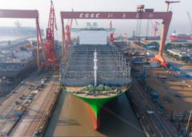 Evergreen’s first 24,000 TEU boxshsip launched in China