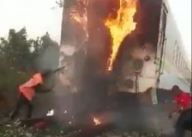 VIDEO: Fire guts Warri-Itakpe train
