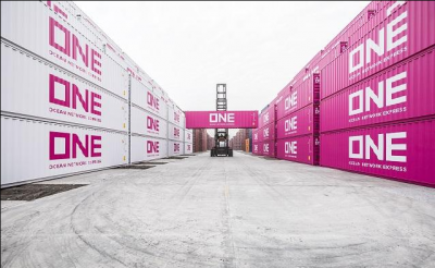 Container lines suspend Russia bookings