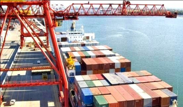 China’s export container shipping index down in March