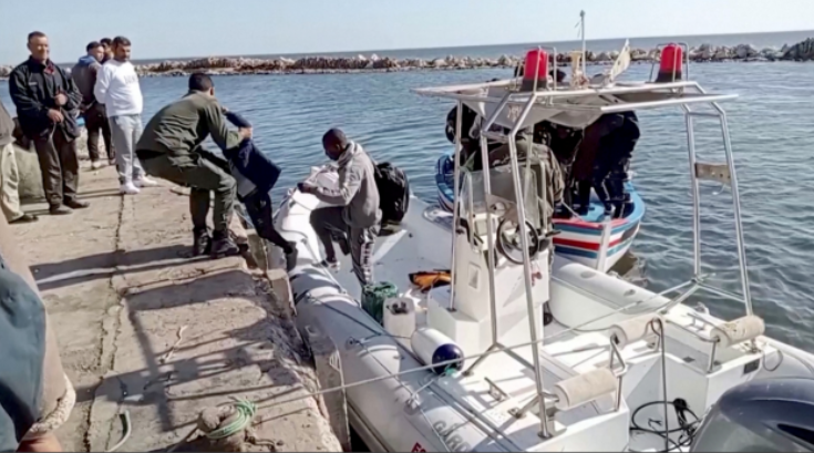 Death toll in migrant boats disaster off Tunisia rises to 20