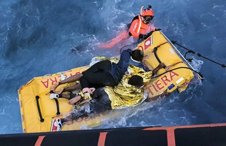 Italian Coast Guard rescues over 100 migrants, recovers 2 bodies