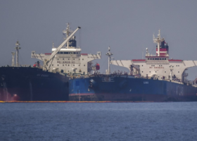 Greek court overturns decision allowing U.S. seizure of Iranian oil cargo