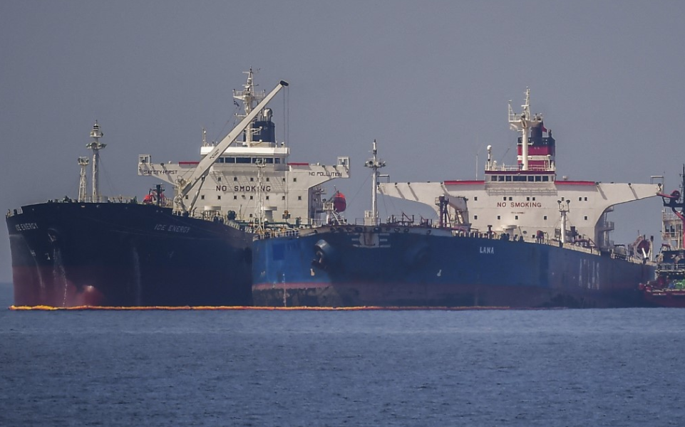 Greek court overturns decision allowing U.S. seizure of Iranian oil cargo