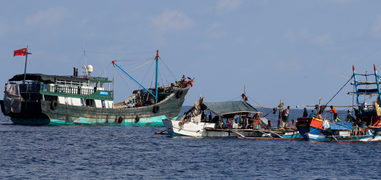 Philippines complains of Chinese fishing ban and 'harassment' at sea