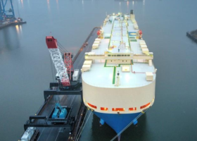 EU Naval force stops smuggling ship off Libya