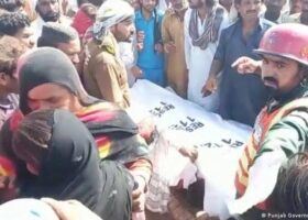 20 die, 30 missing after boat capsizes in Pakistan