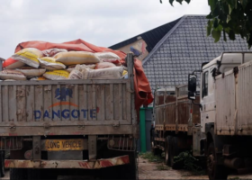 Customs impounds Dangote trucks used for smuggling