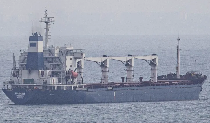 Ukraine grain ship leaves Odesa – first since Russian invasion