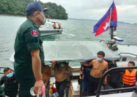 Cambodia searches for 23 missing Chinese after boat sinks