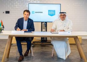 Maersk signs agreement to open second warehouse in UAE