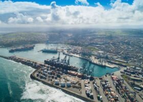 Armed robbers steal $4.4m copper at Chile’s main seaport