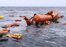Eight African migrants dead as boat capsizes off Libya