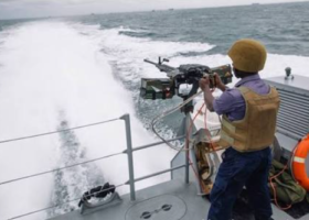 Nigerian Navy arrests 5 stowaways in Lagos