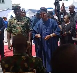 VIDEO: Minister Oyetola turns Army band leader