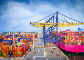 U.S. import cargo volume hits 2023 peak