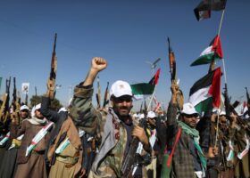 Yemeni Houthis fire missile at Norwegian tanker