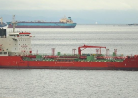 Pirates kidnap ship crew in Gulf of Guinea